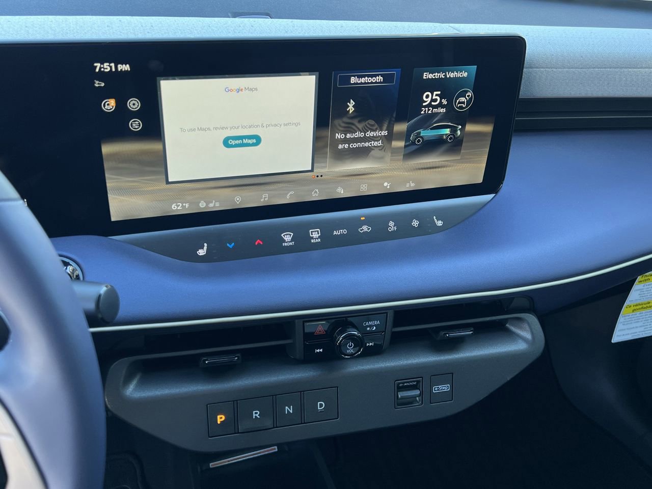 New 2026 Nissan Leaf Platinum+ w/ Cargo Package (Platinum+) image 9