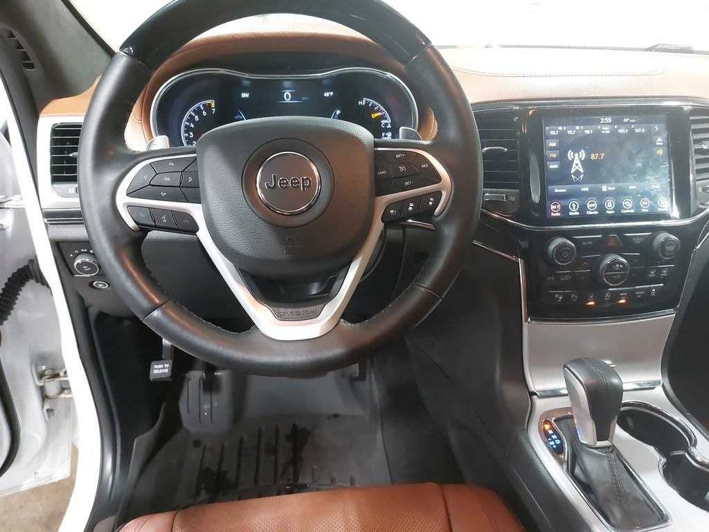 Used 2019 Jeep Grand Cherokee Summit AWD/4WD image 15
