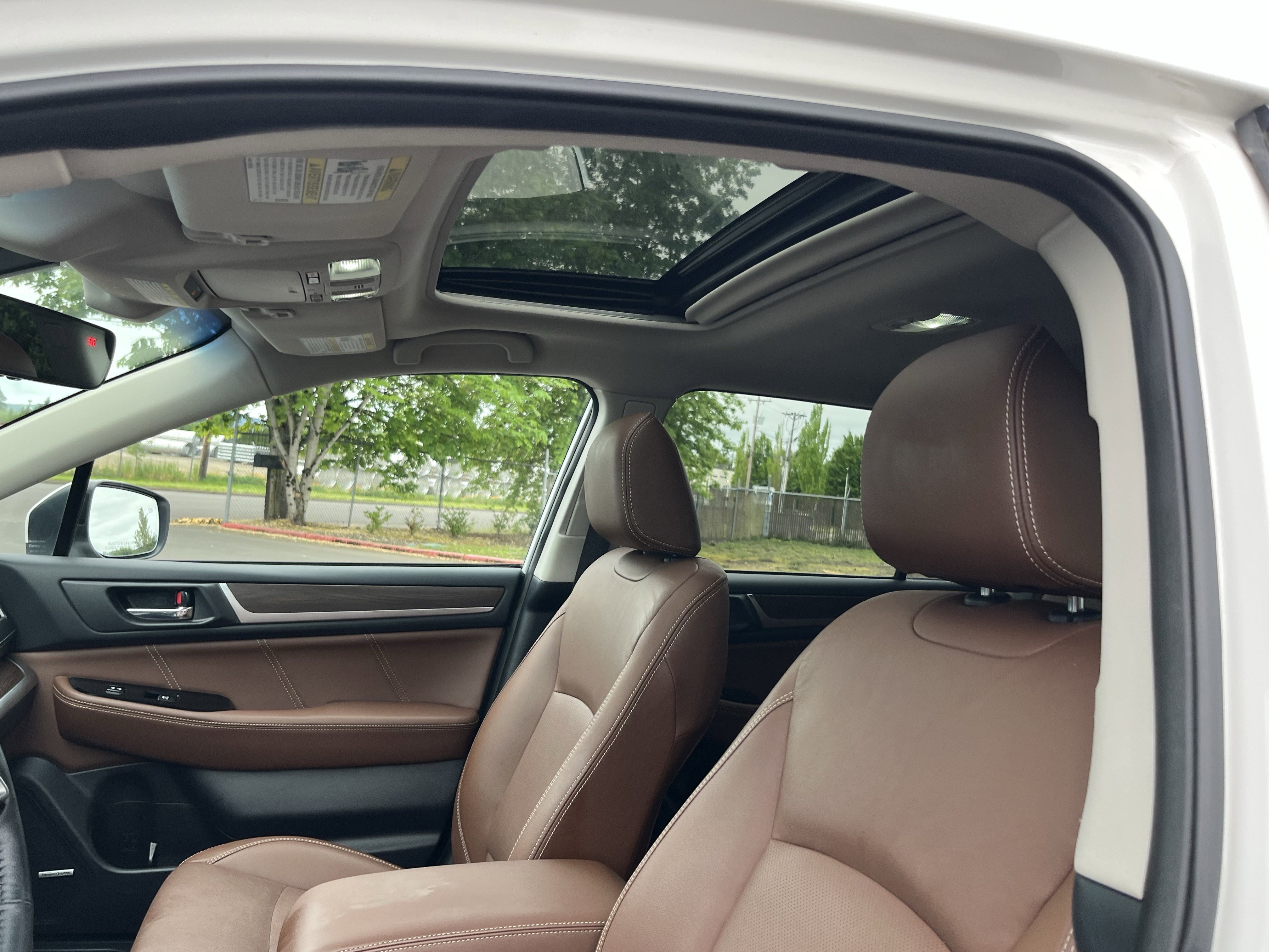 Used 2018 Subaru Outback 2.5i Touring w/ Popular Package #3 AWD/4WD image 20