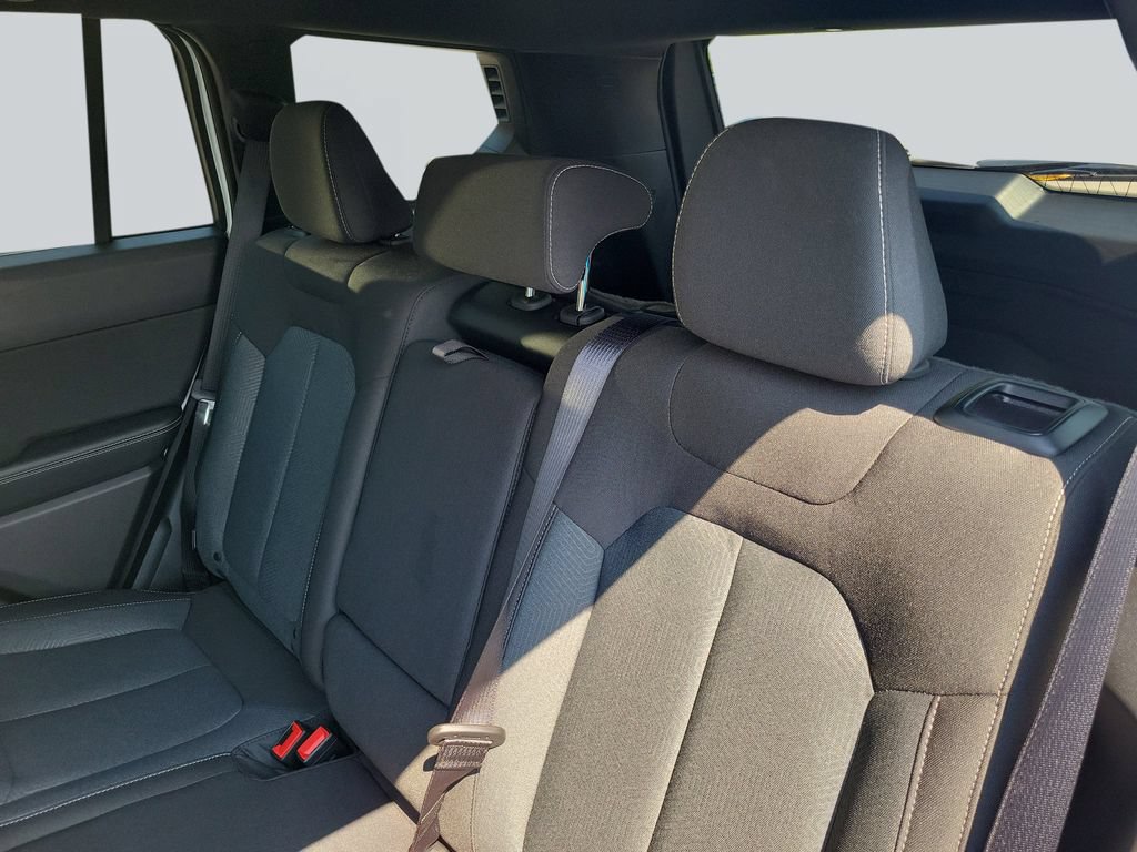 New 2026 Jeep Cherokee Laredo AWD/4WD image 27