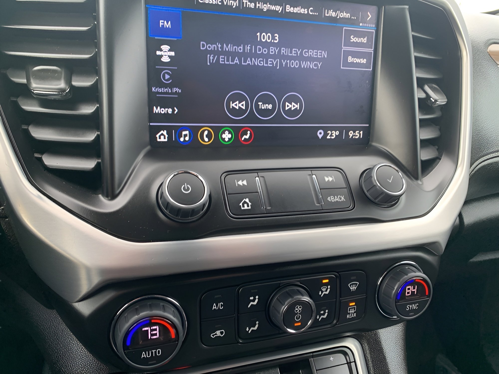 Used 2023 GMC Acadia SLE w/ Driver Convenience Package image 44