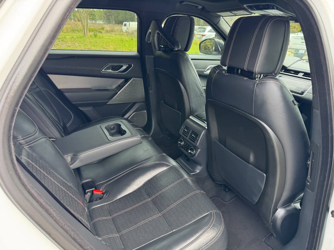 Used 2018 Land Rover Range Rover Velar R-Dynamic HSE AWD/4WD image 45