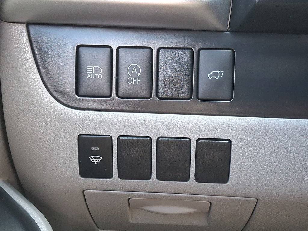Used 2019 Toyota Highlander XLE AWD/4WD image 26