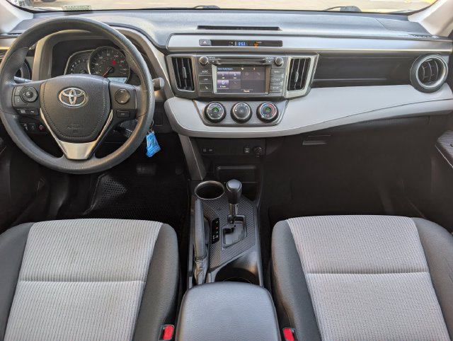 Used 2015 Toyota RAV4 LE FWD image 22