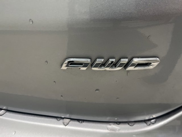 Used 2024 Ford Edge Titanium image 7