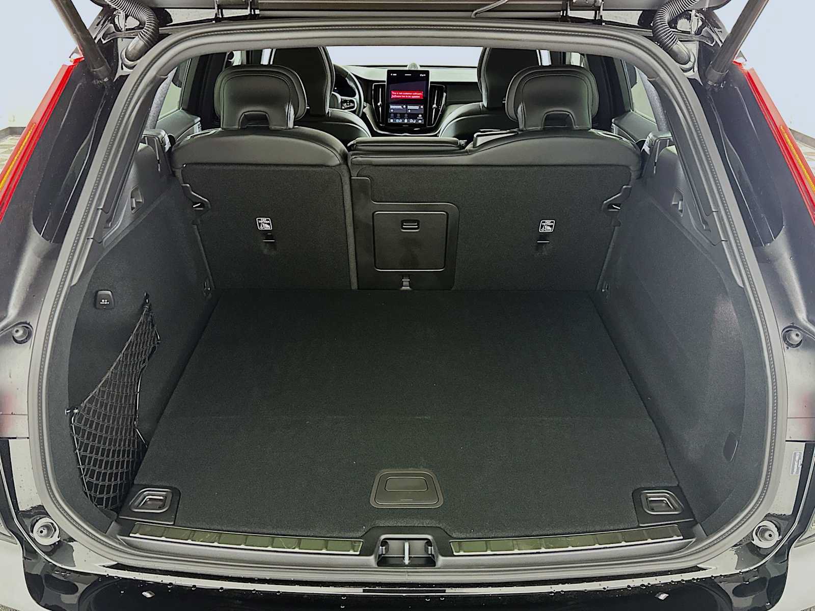New 2026 Volvo XC60 T8 Ultra w/ Protection Package AWD/4WD image 23