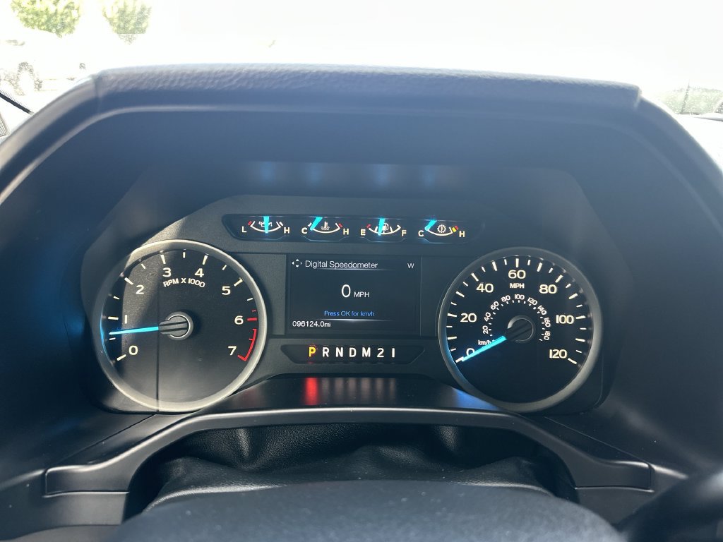 Used 2016 Ford F150 XLT w/ Equipment Group 302A Luxury AWD/4WD image 12