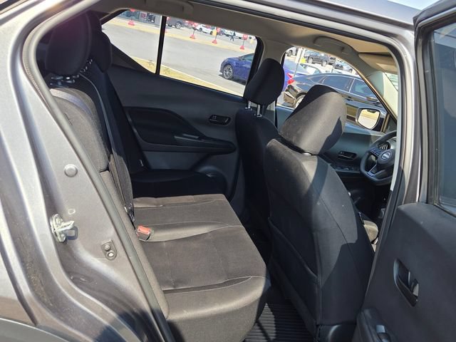 Used 2025 Nissan Kicks Play S FWD image 14
