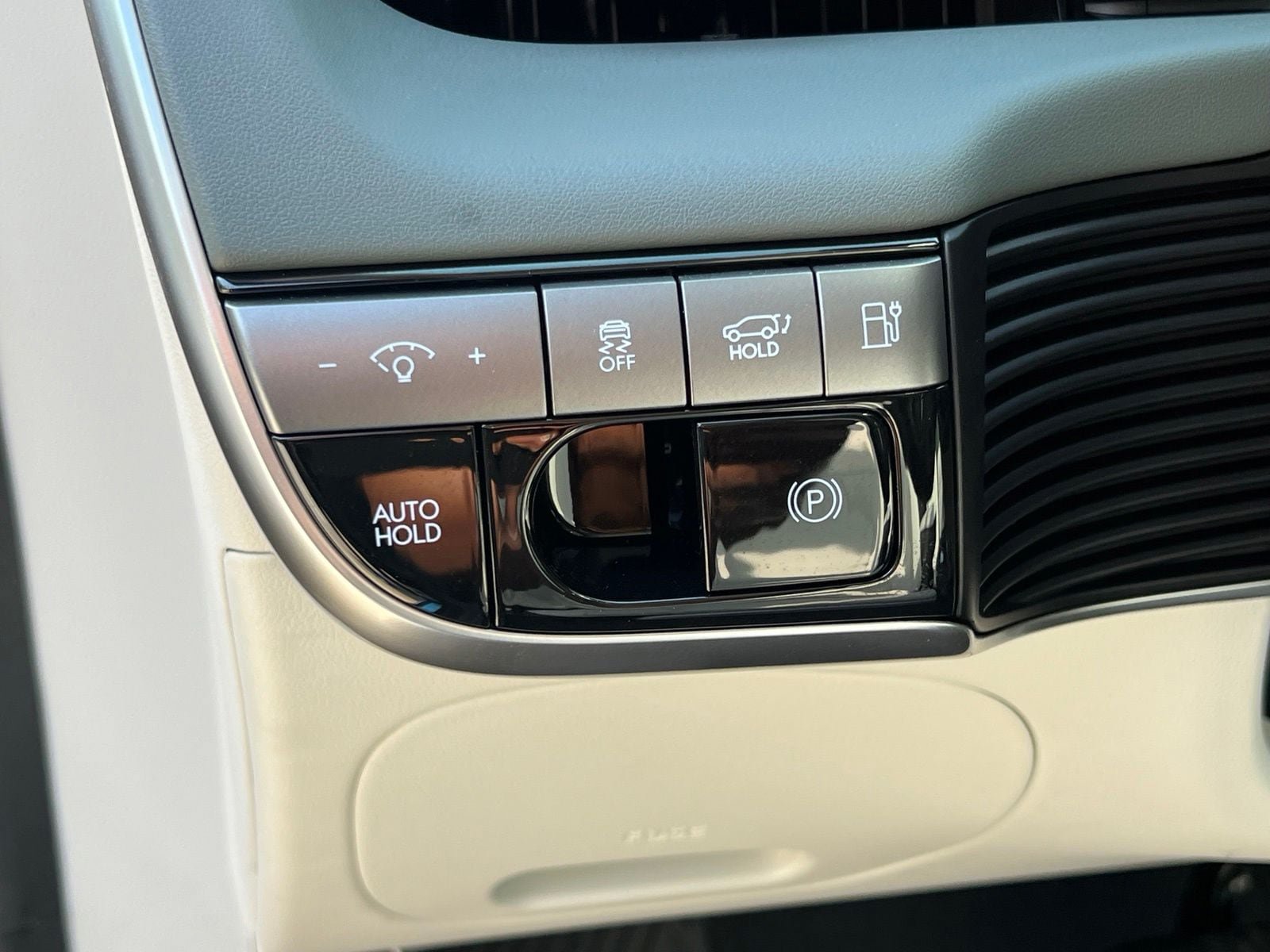 New 2027 Hyundai Ioniq 5 Limited RWD image 30