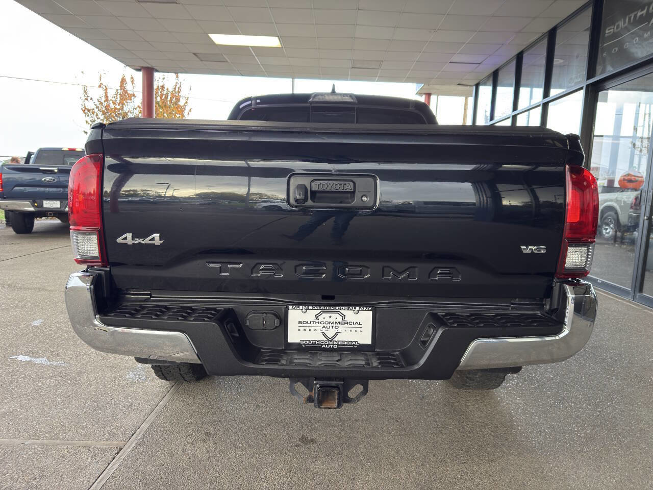 Used 2019 Toyota Tacoma SR5 image 11