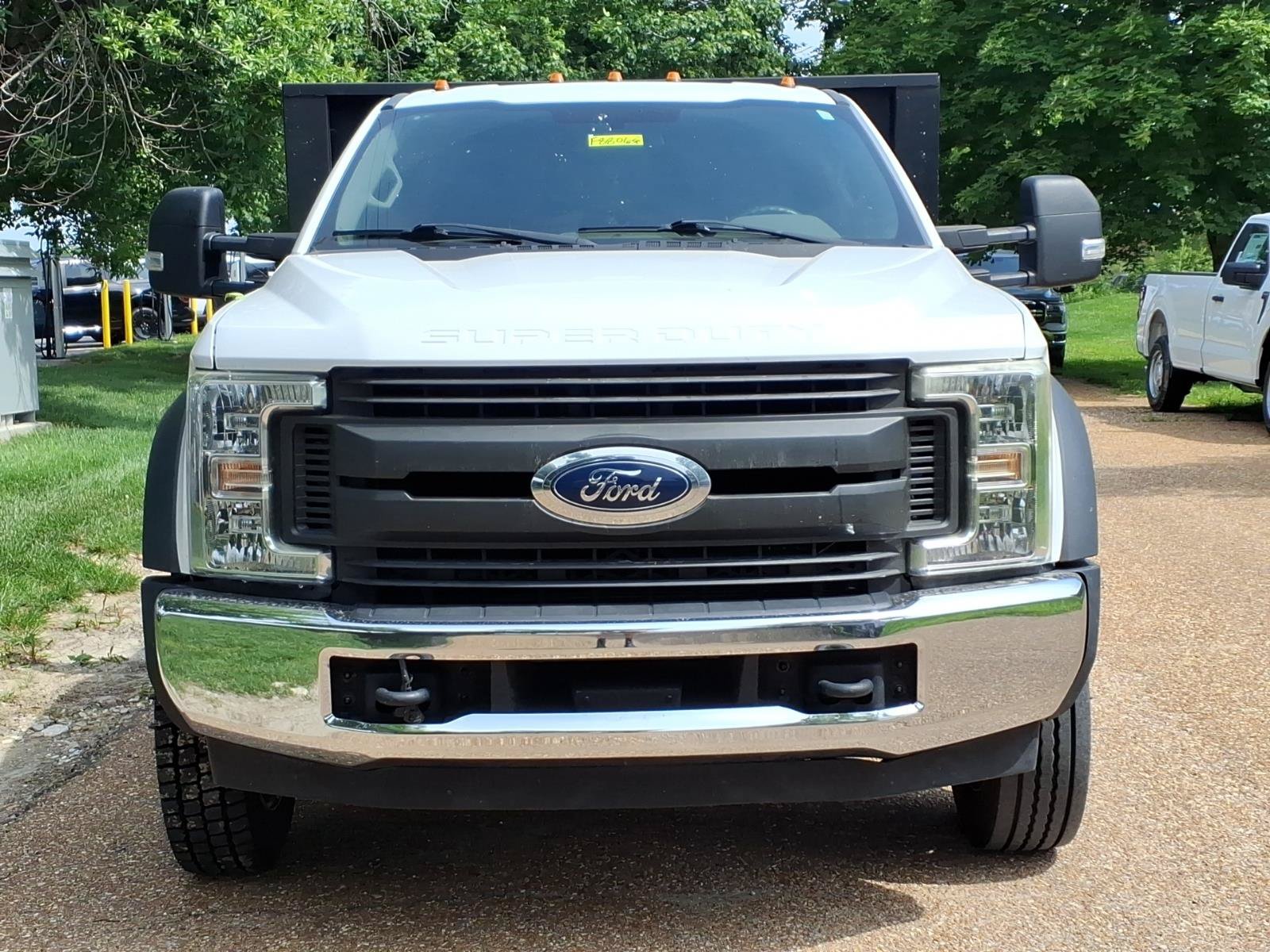 Used 2019 Ford F550 2WD Regular Cab Super Duty image 13