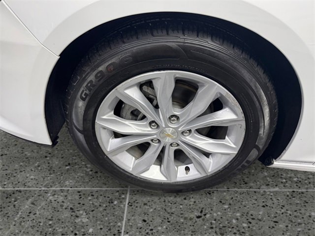 Used 2023 Chevrolet Malibu LT image 24