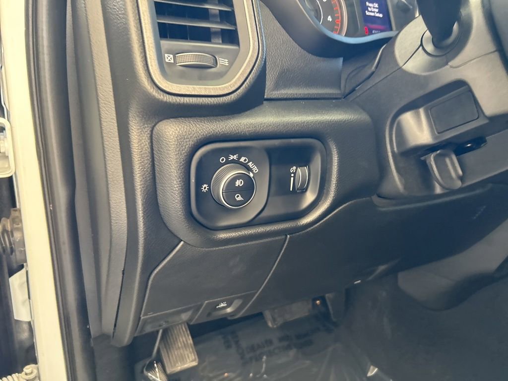 Used 2025 RAM 3500 Tradesman image 39