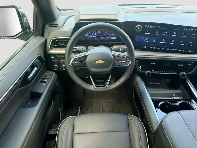 Used 2026 Chevrolet Tahoe Premier RWD image 18