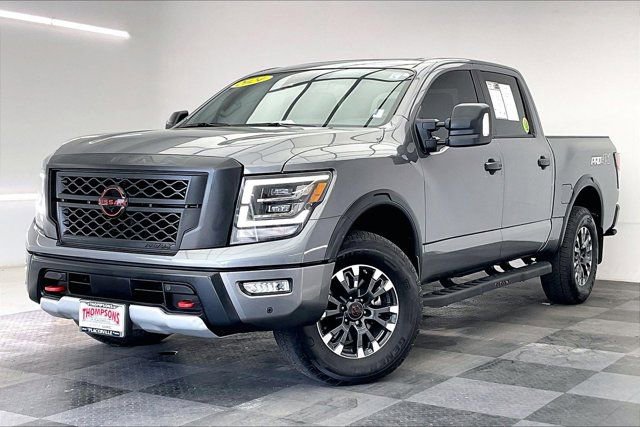 Used 2024 Nissan Titan PRO-4X w/ Pro-4x Convenience Package AWD/4WD image 12