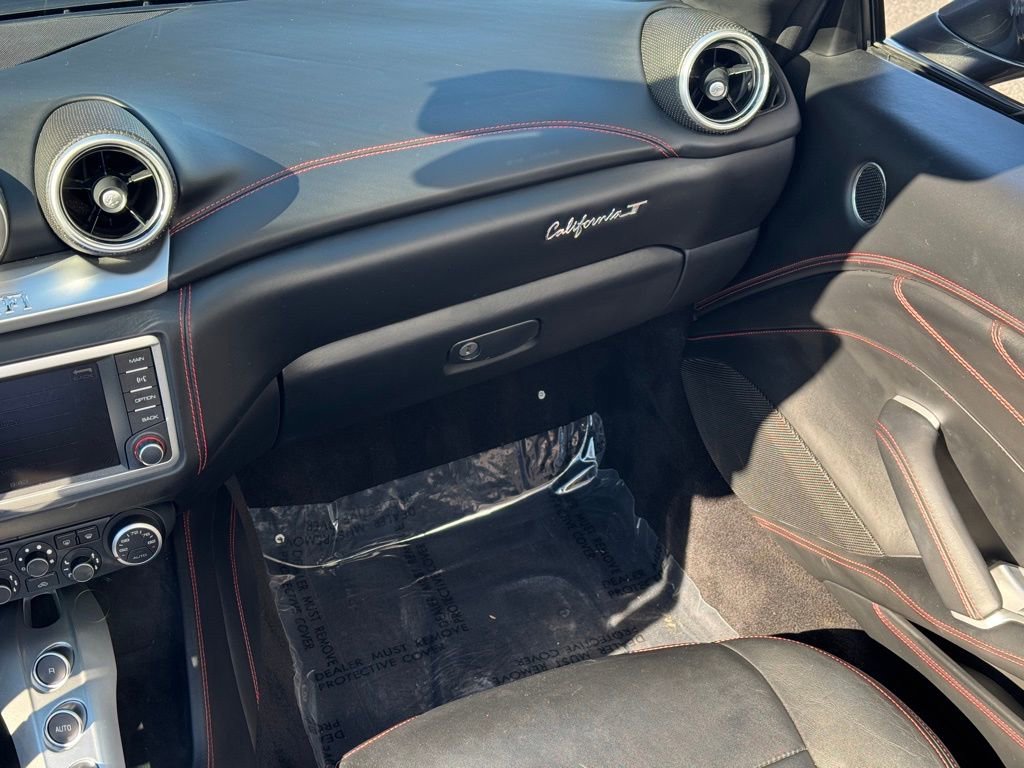 Used 2016 Ferrari California T image 54