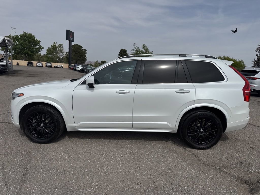 Used 2016 Volvo XC90 T6 Momentum image 4