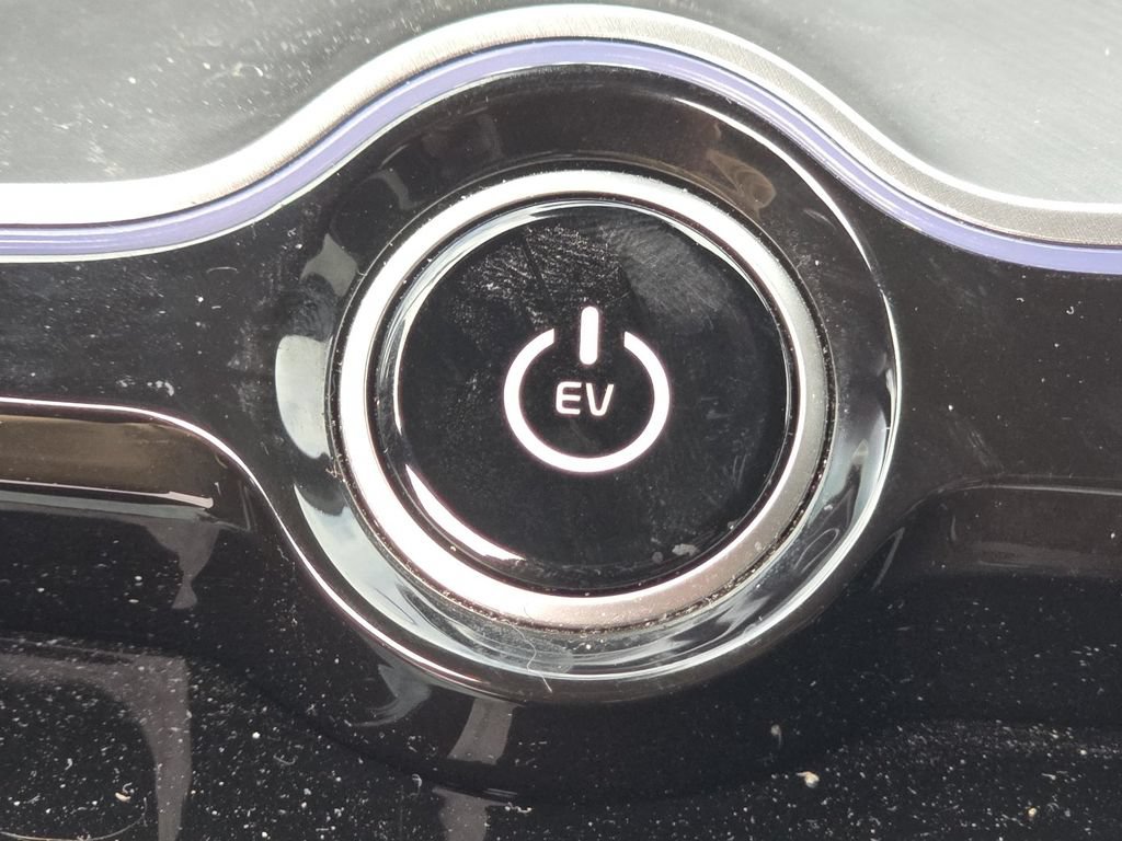 Used 2023 Kia EV6 GT-Line AWD/4WD image 37