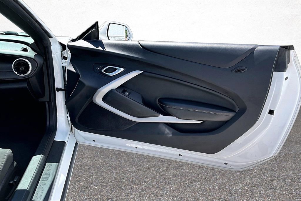 Used 2019 Chevrolet Camaro LT RWD image 28
