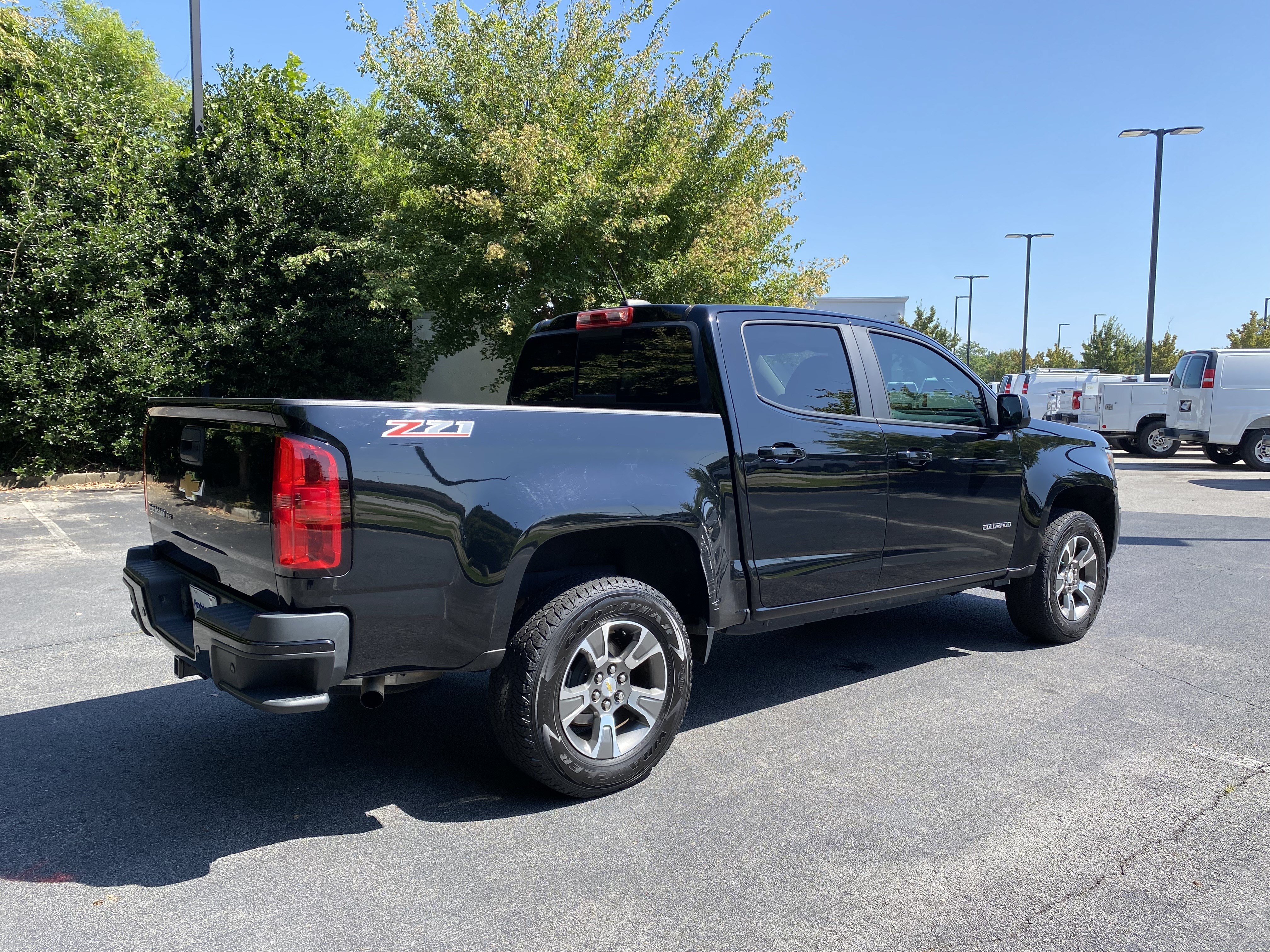 Used 2020 Chevrolet Colorado Z71 RWD image 9
