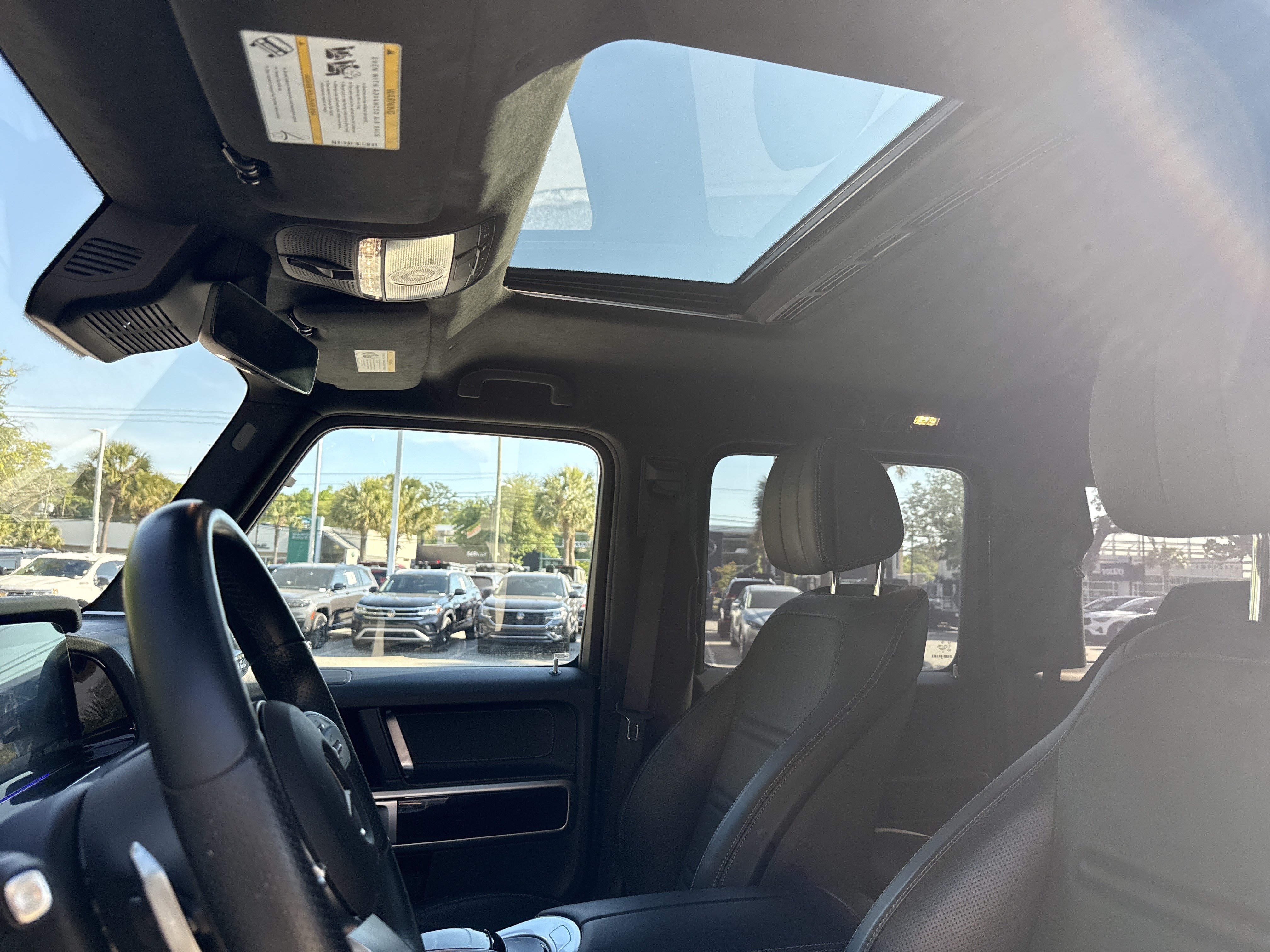 Used 2023 Mercedes-Benz G 550 image 17