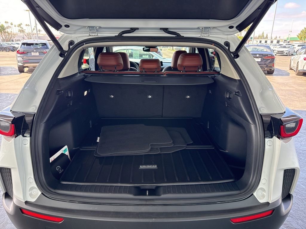 Used 2025 MAZDA CX-50 AWD 2.5 Turbo w/ Premium Pkg image 25