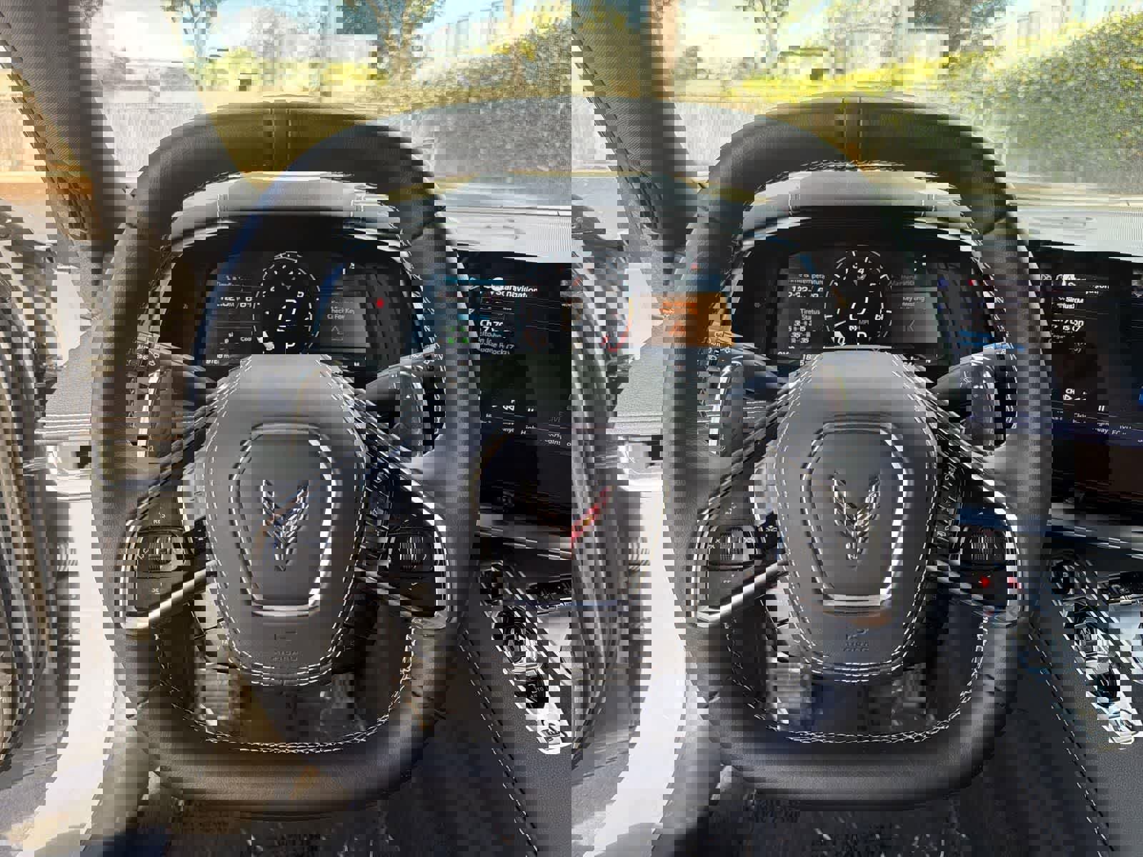 Used 2025 Chevrolet Corvette Stingray Preferred Cpe w/ Z51 Performance Package image 11