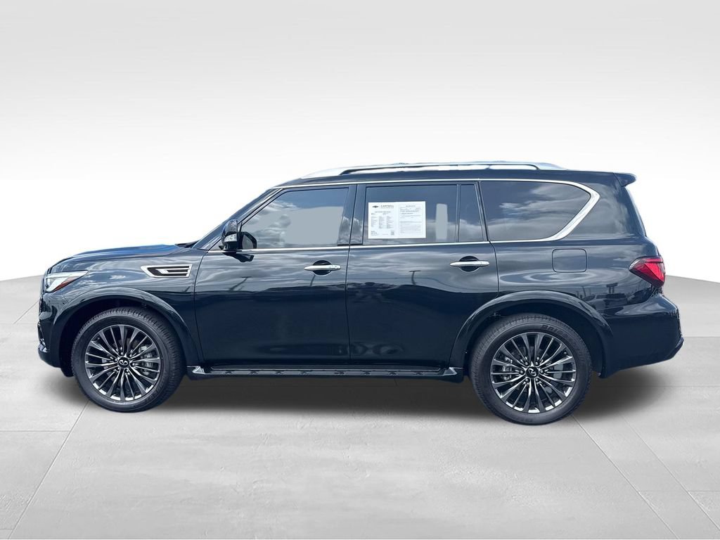Used 2024 INFINITI QX80 Sensory AWD/4WD image 4