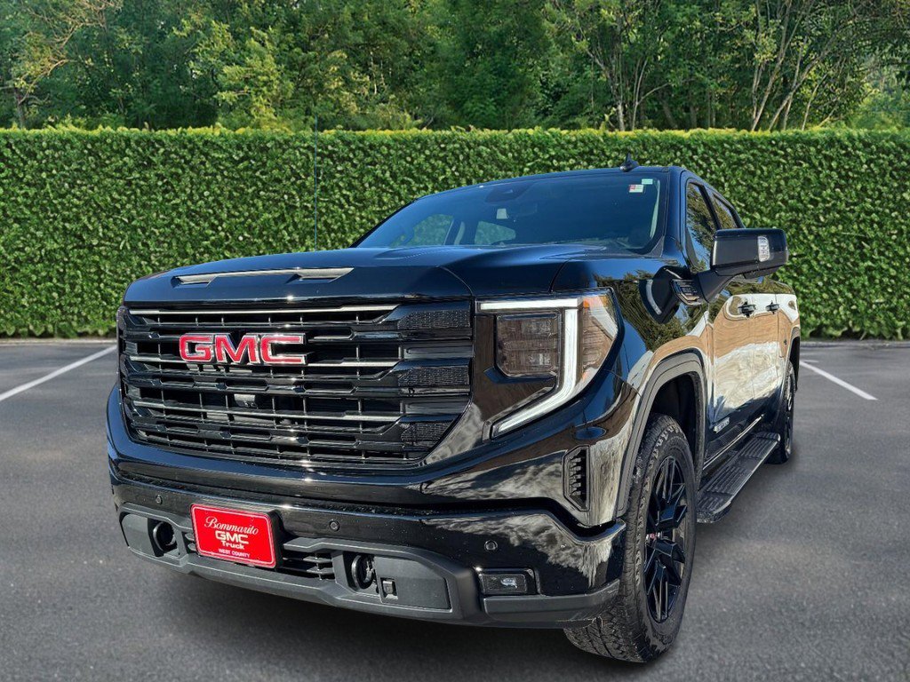 Used 2024 GMC Sierra 1500 Elevation w/ Elevation Premium Package image 6