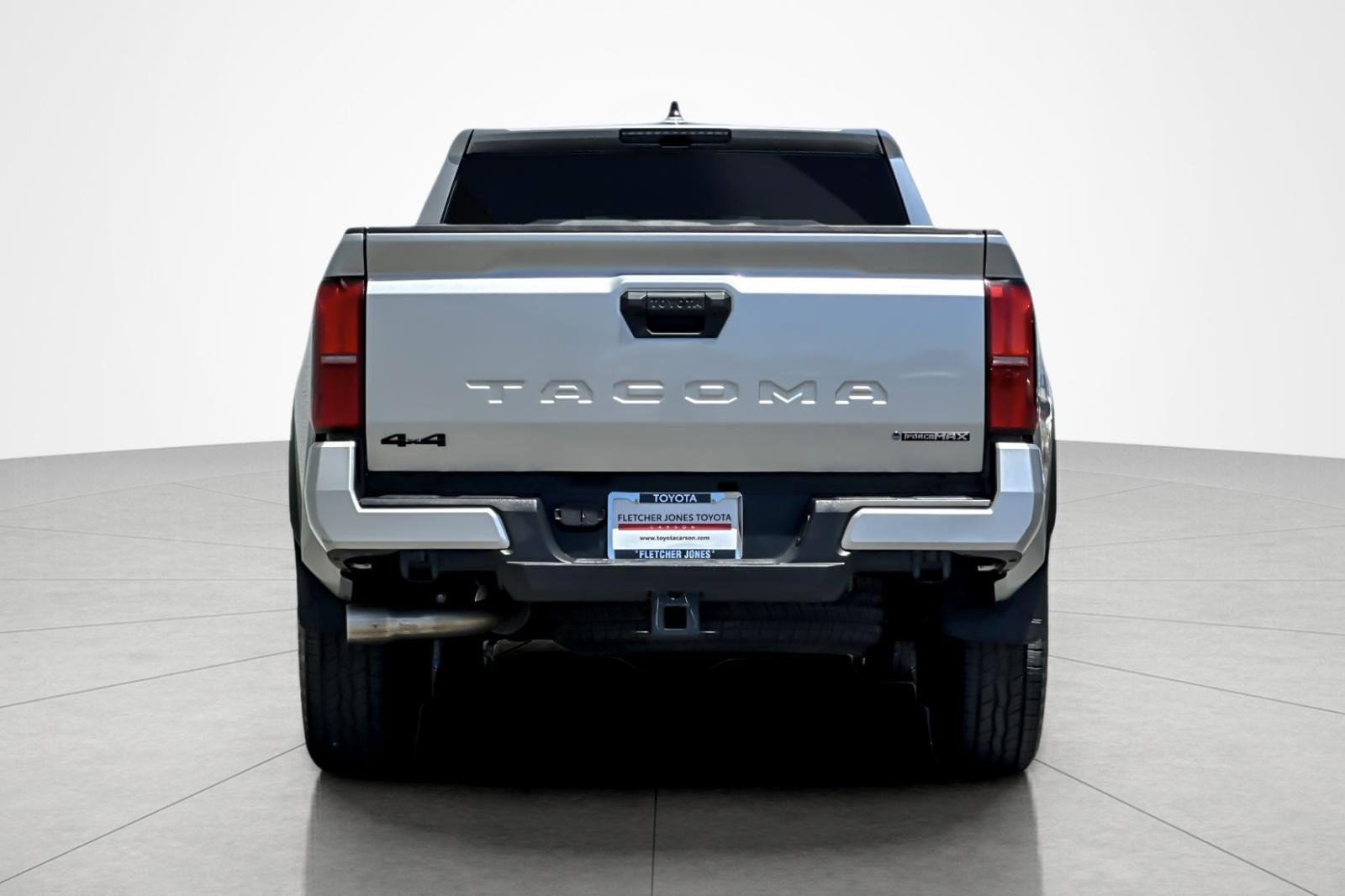 Certified 2025 Toyota Tacoma TRD Off-Road AWD/4WD image 4
