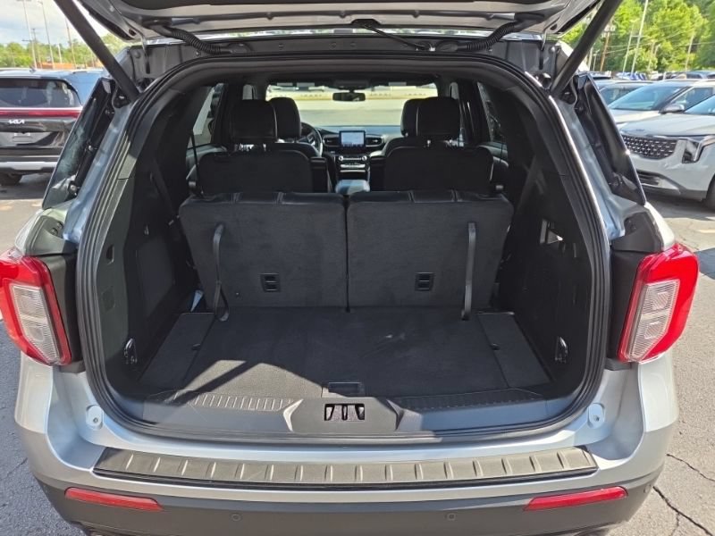 Used 2023 Ford Explorer ST-Line w/ Class IV Trailer Tow Package AWD/4WD image 10