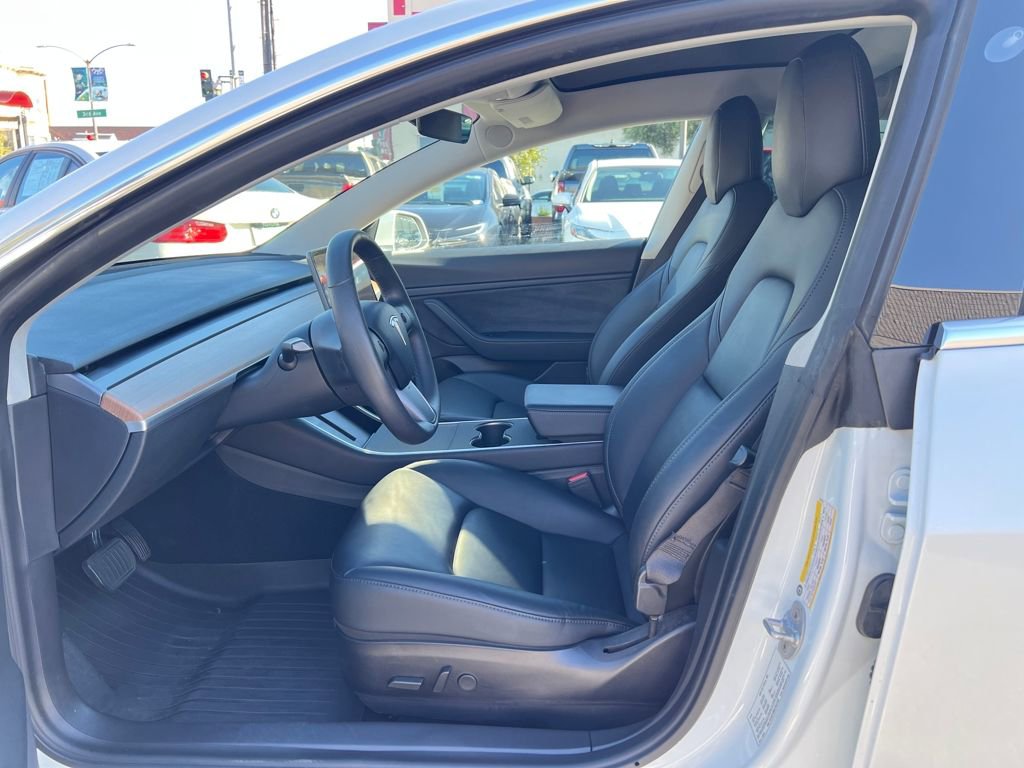 Used 2020 Tesla Model 3 Long Range image 12