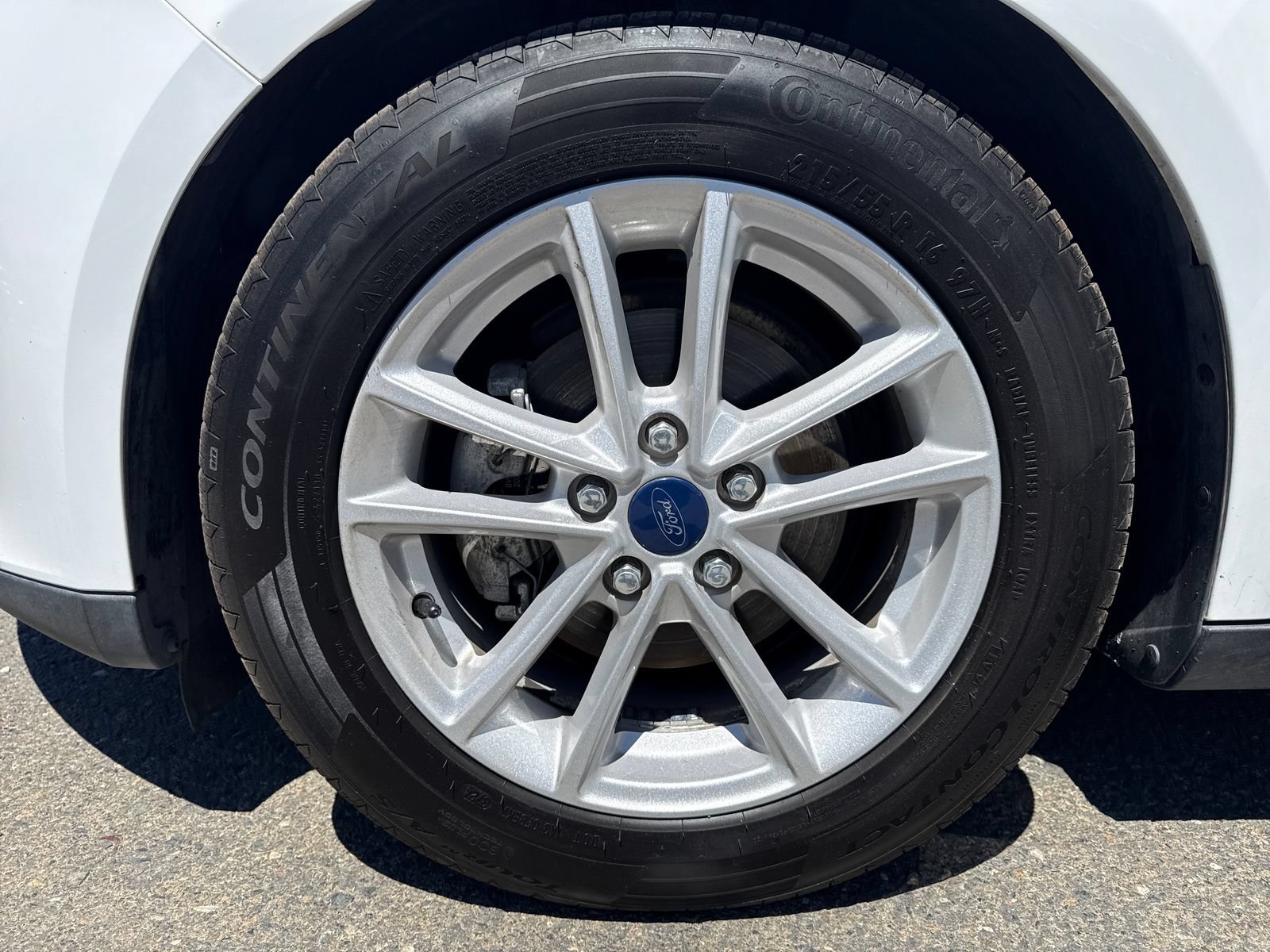 Used 2018 Ford Focus SE FWD image 27