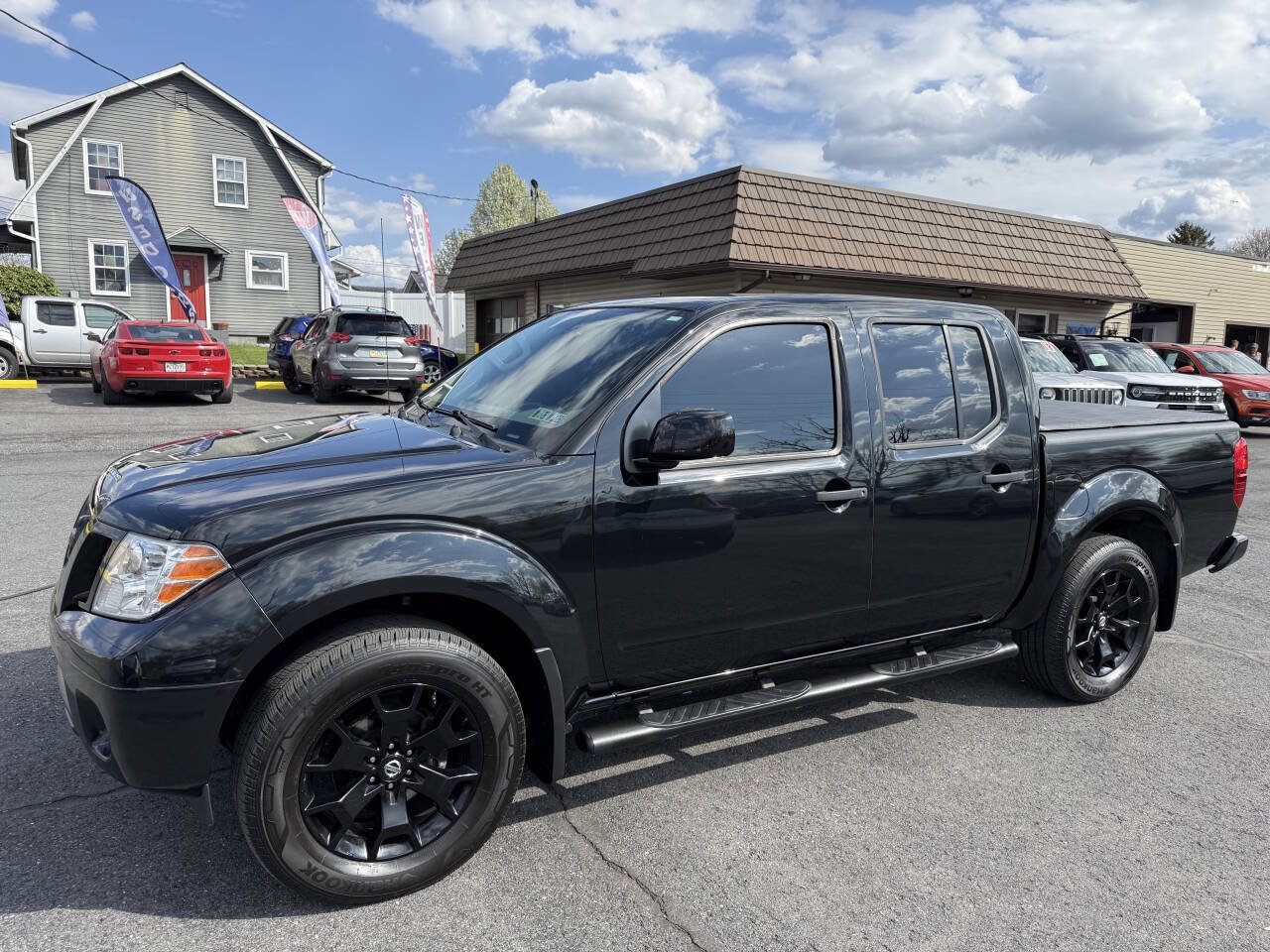 Used 2019 Nissan Frontier SV w/ Value Truck Package image 1