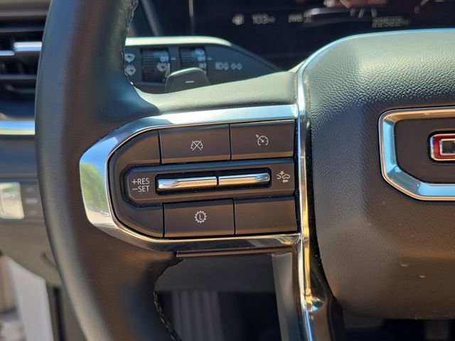 Used 2025 GMC Terrain Elevation AWD/4WD image 28