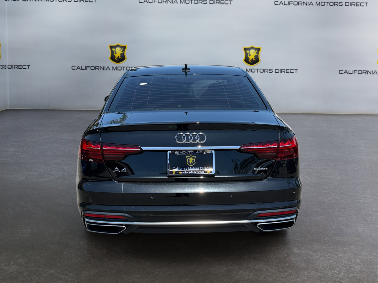 Used 2024 Audi A4 2.0T Premium w/ Convenience Package AWD/4WD image 4