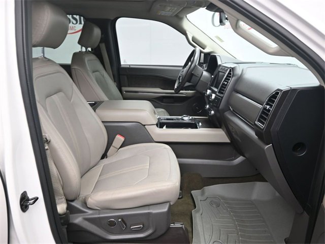 Used 2019 Ford Expedition Limited w/ Equipment Group 301A image 10