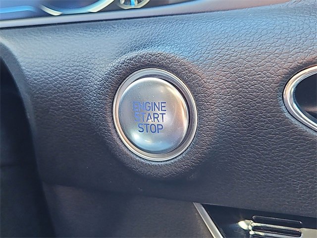 Used 2020 Hyundai Sonata Limited w/ Winter Weather Package image 26