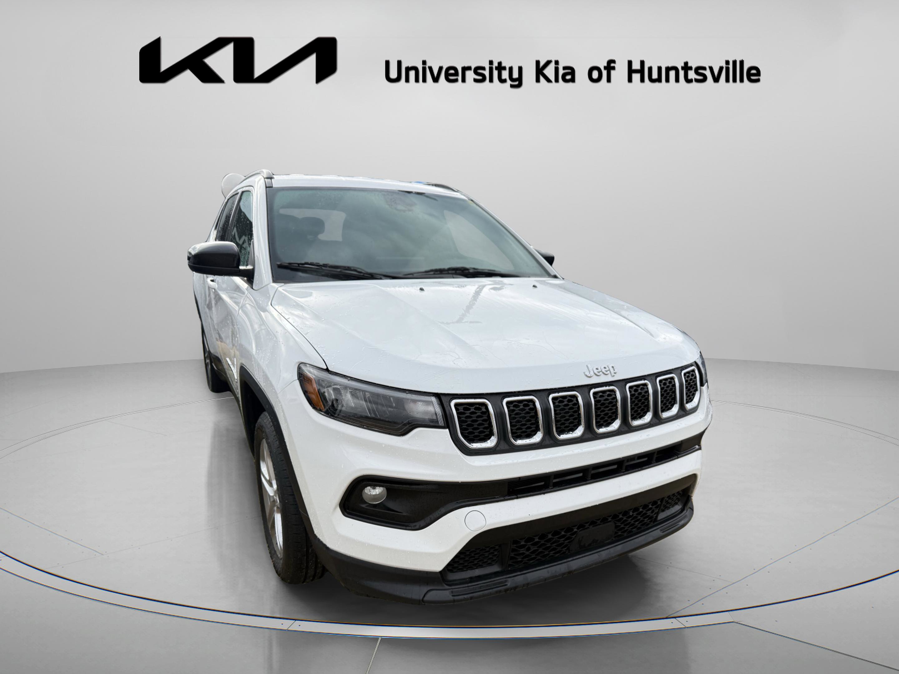 Used 2024 Jeep Compass Latitude
