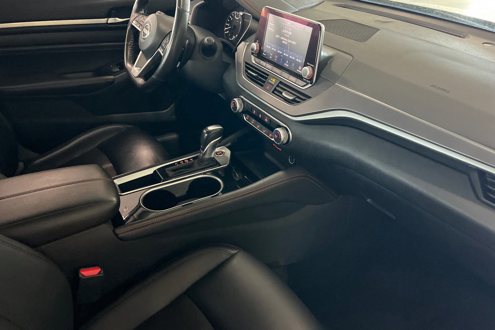 Used 2023 Nissan Altima 2.5 SR image 15