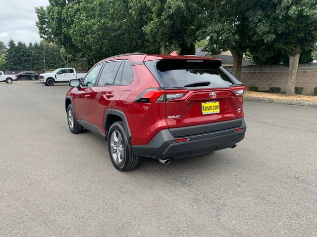 Used 2024 Toyota RAV4 XLE w/ Convenience Package image 3
