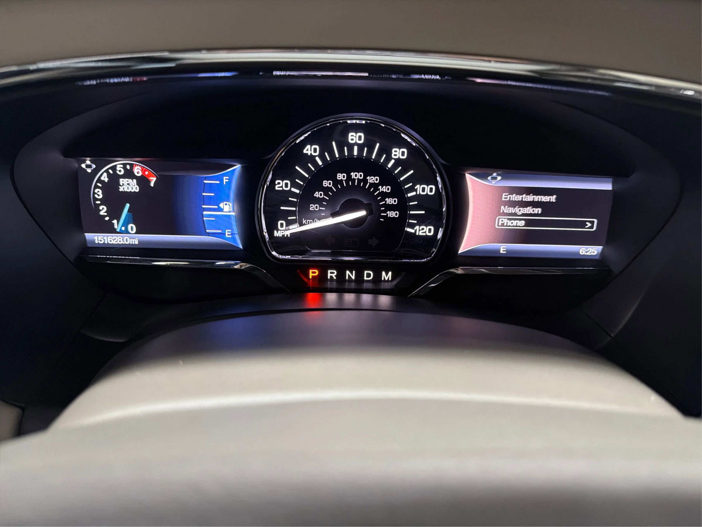 Used 2016 Lincoln Navigator L Select RWD image 40