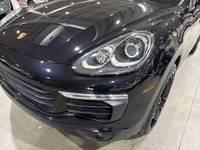 Used 2015 Porsche Cayenne S image 32