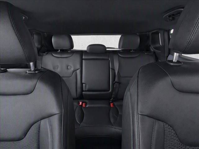 Used 2026 Jeep Compass Latitude AWD/4WD image 30