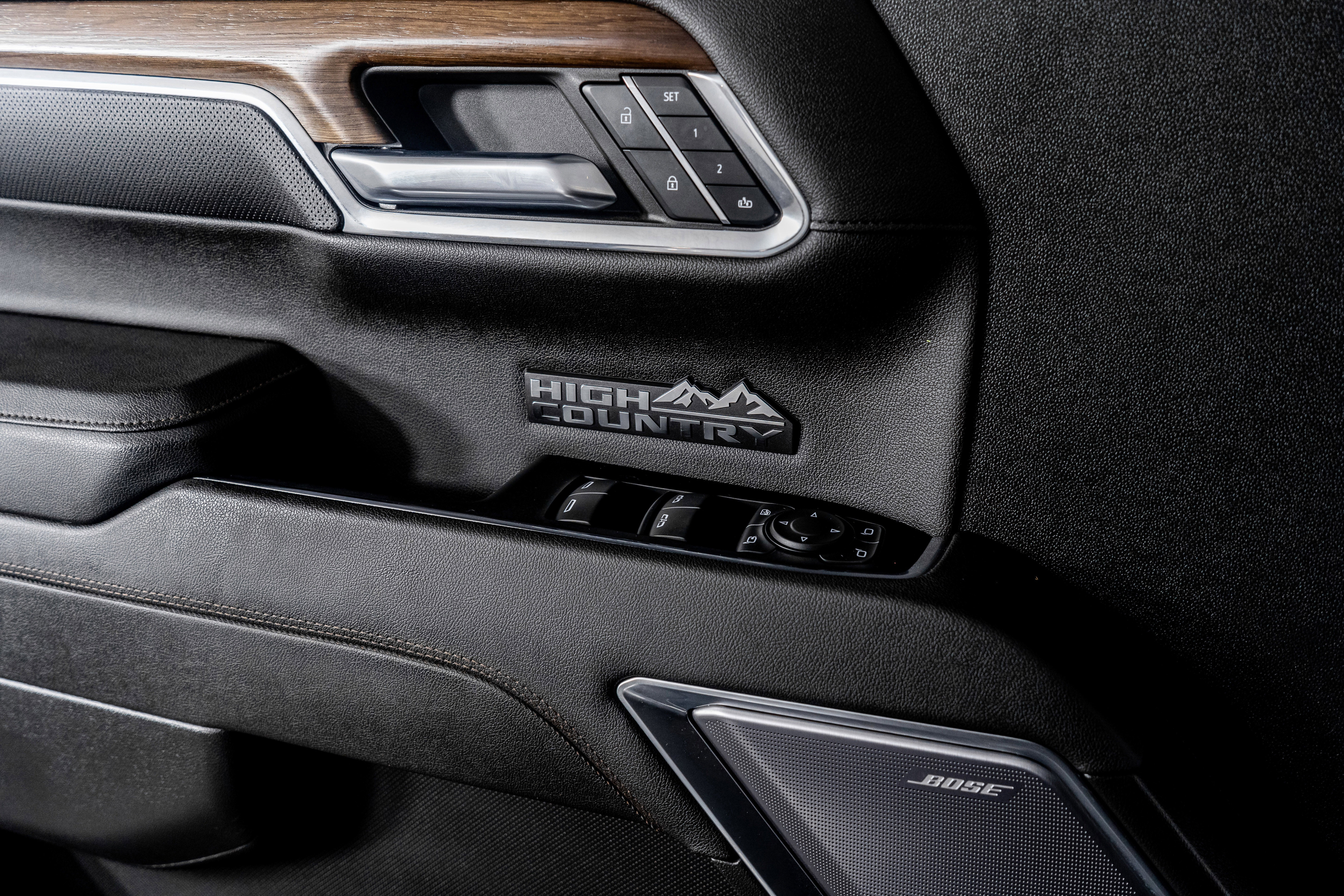 Used 2023 Chevrolet Silverado 1500 High Country w/ Technology Package image 43