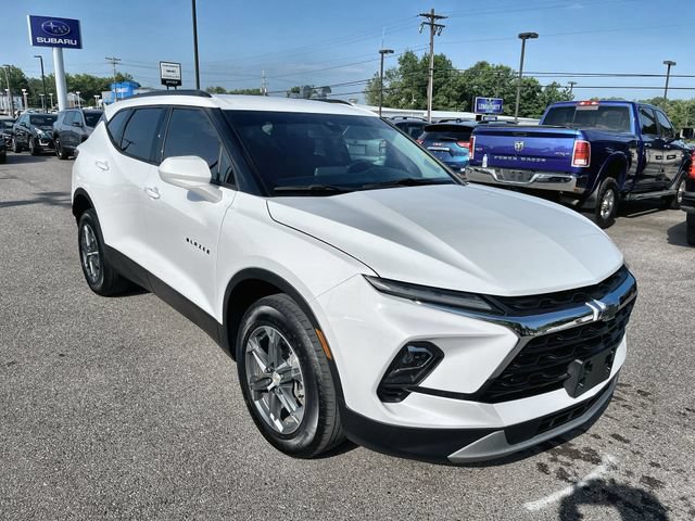 Used 2024 Chevrolet Blazer LT w/ Convenience Package AWD/4WD image 10