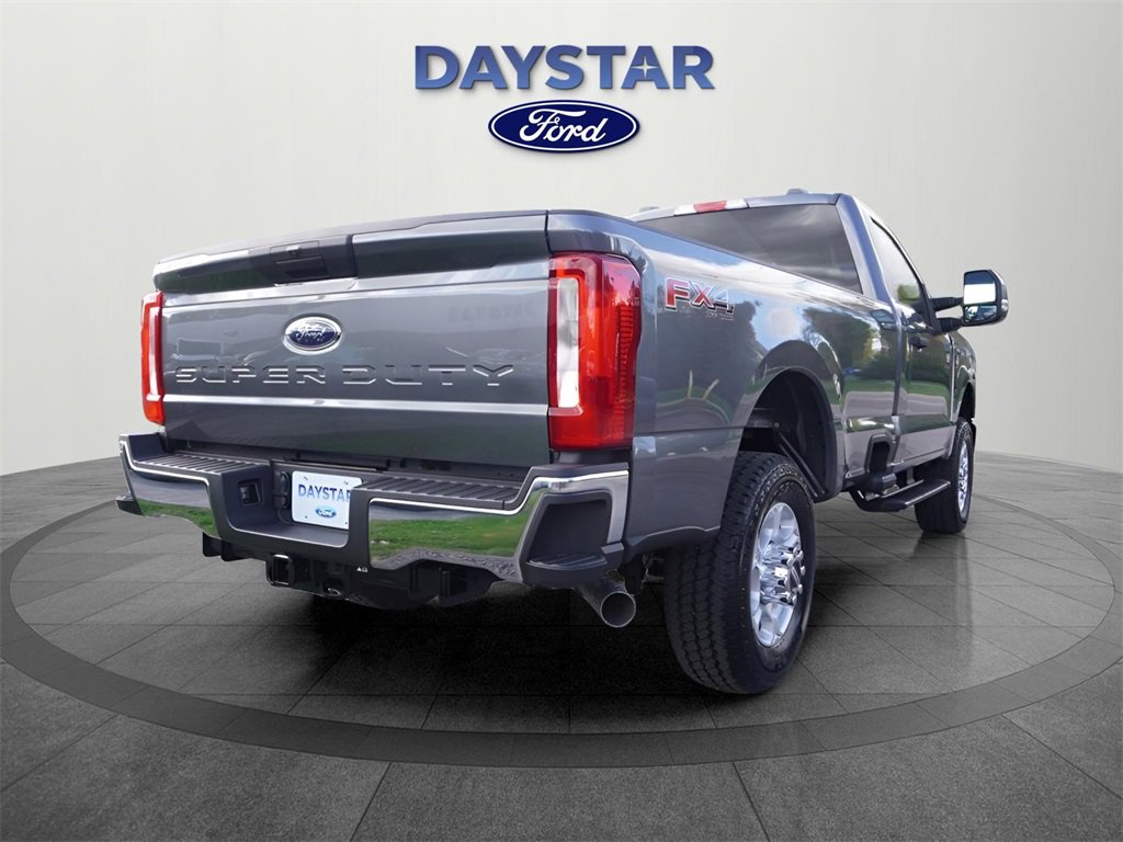 New 2026 Ford F350 XLT image 5