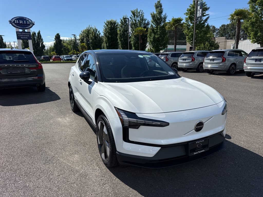 New 2026 Volvo EX30 Plus w/ Protection Package Premier AWD/4WD image 8