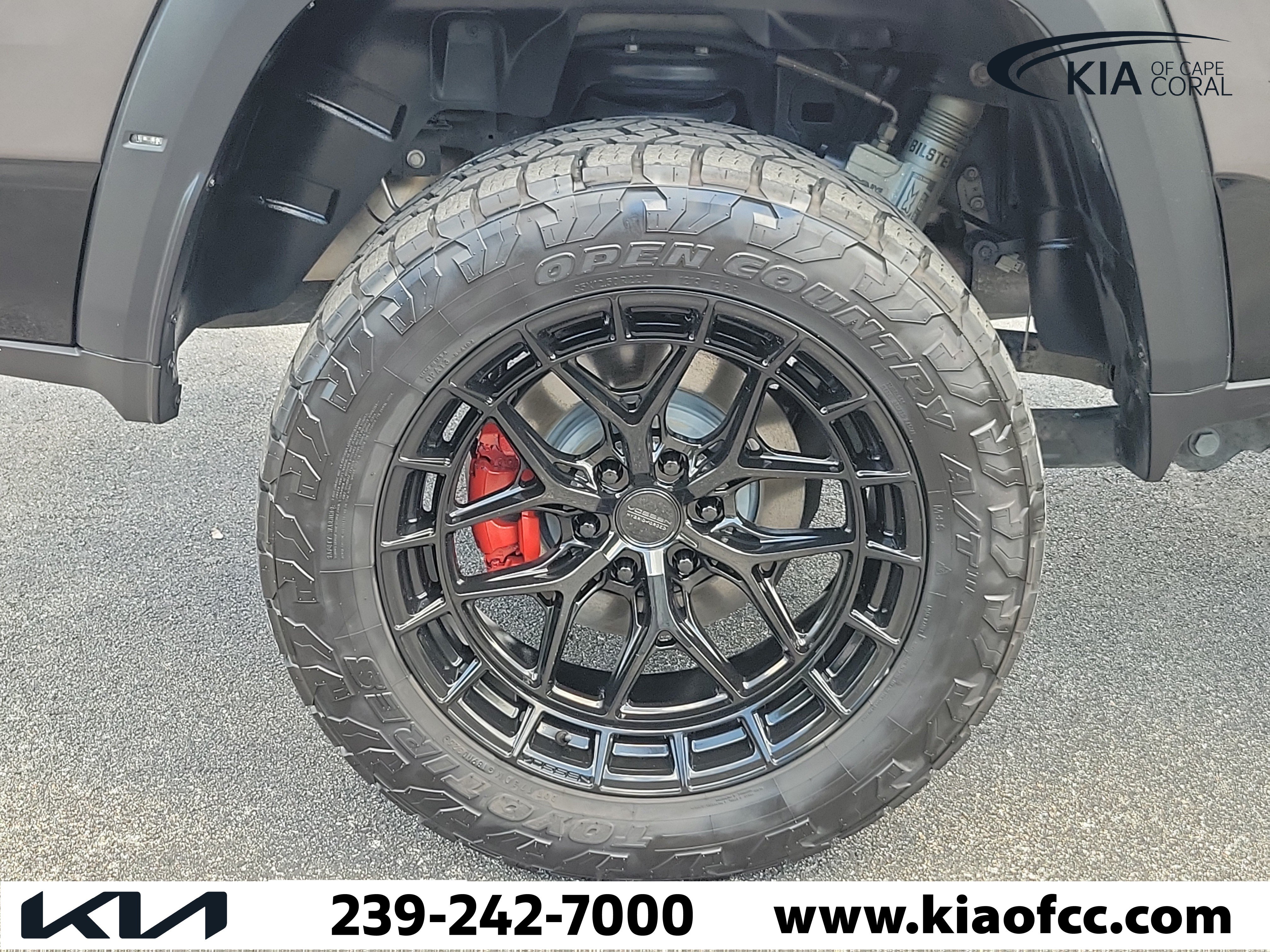 Used 2024 RAM 1500 TRX w/ TRX Level 2 Equipment Group AWD/4WD image 10