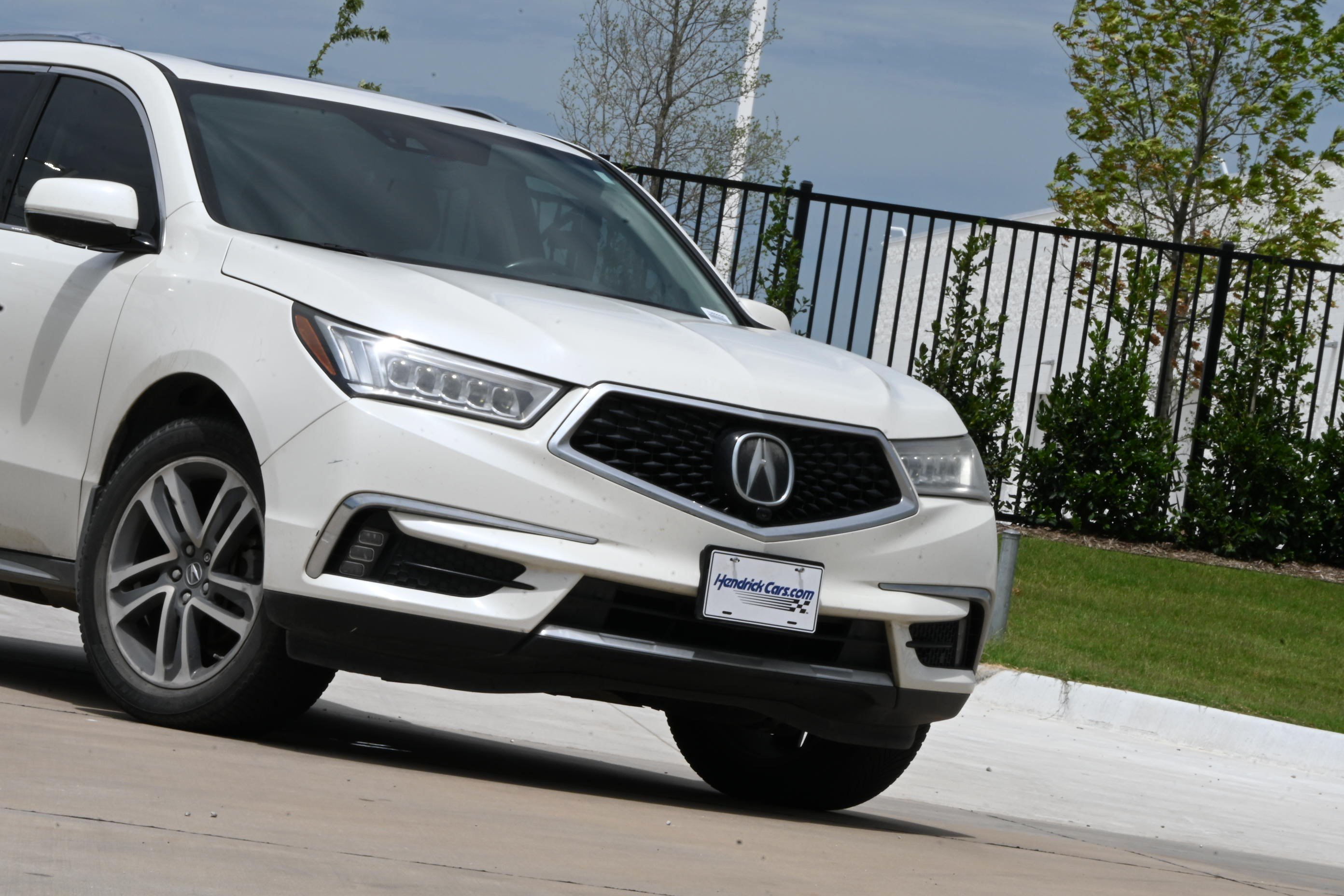 Used 2018 Acura MDX w/ Advance & Entertainment Pac FWD image 10